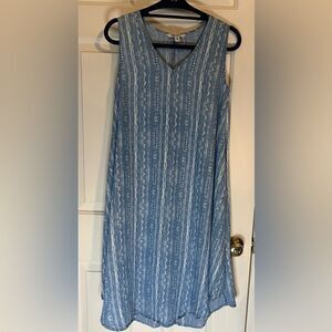 The Pioneer Woman Blue and White V Neck Midi Dress Sz 8-10